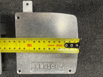 Ziptrak 135mm extruded pelmet side frame measured against a tape measure, width view