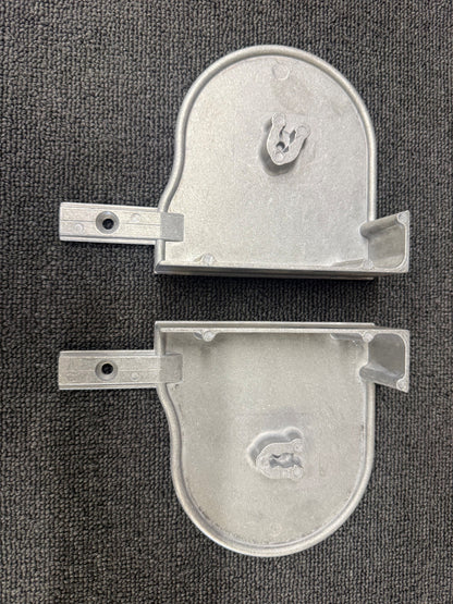 Ziptrak 135mm no pelmet side frames shown as a matched left and right pair